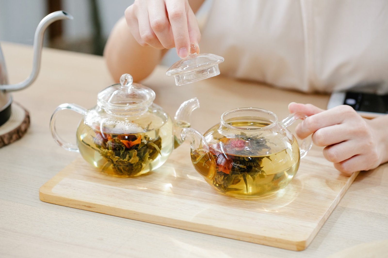 The Impact of Water Temperature on Tea Flavor and Brewing Time ...